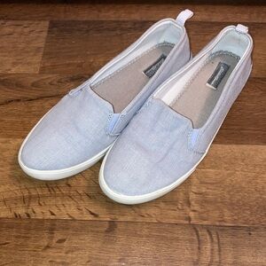 Eddie Bauer Soft Blue Canvas Loafers